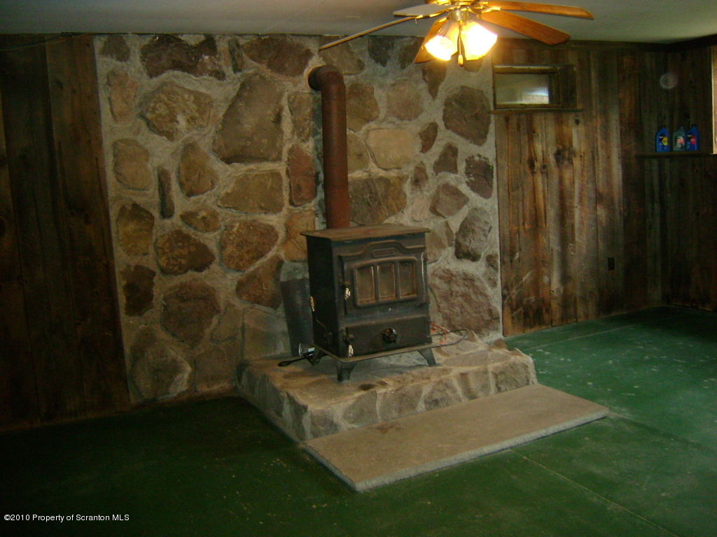 382 Shady Ln Road Mehoopany, PA 18629 - Photo 3 of 5 Gallery Image 3