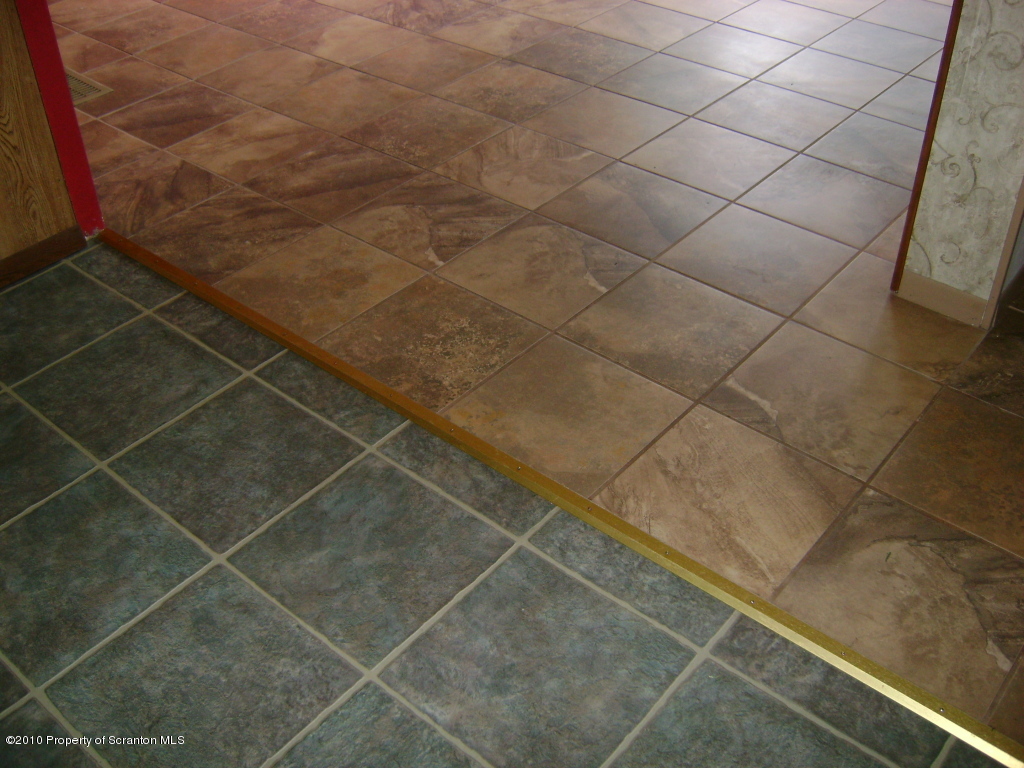 382 Shady Ln Road Mehoopany, PA 18629 - Photo 4 of 5 Gallery Image 4