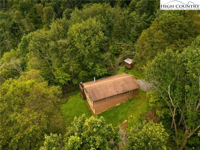 a view of a lush green field