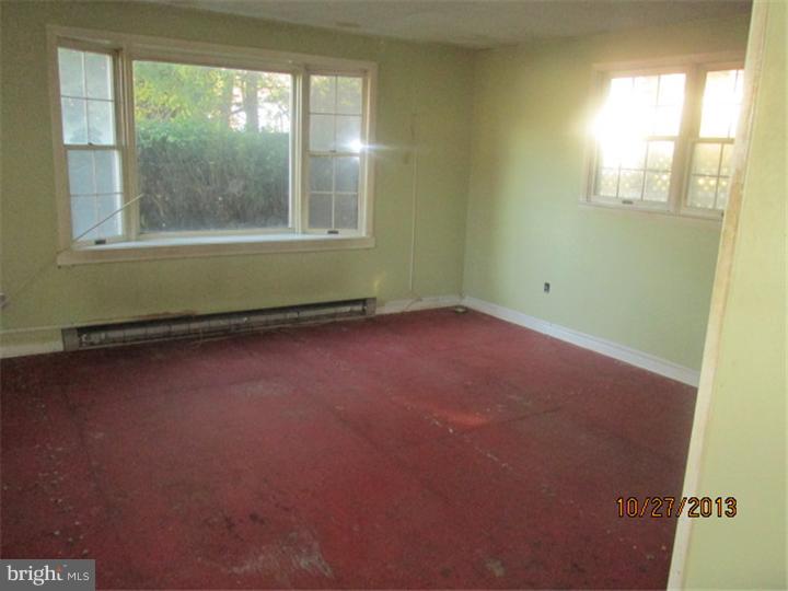 1251 Steel Road Havertown, PA 19083 - Photo 4 of 13