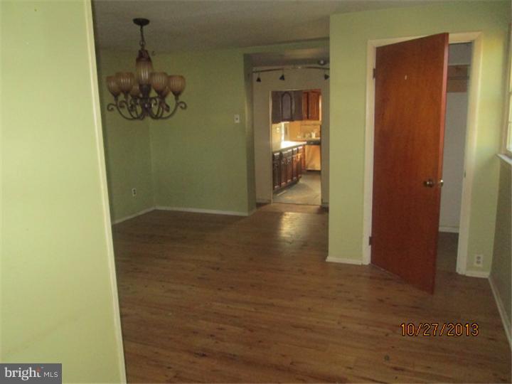 1251 Steel Road Havertown, PA 19083 - Photo 5 of 13