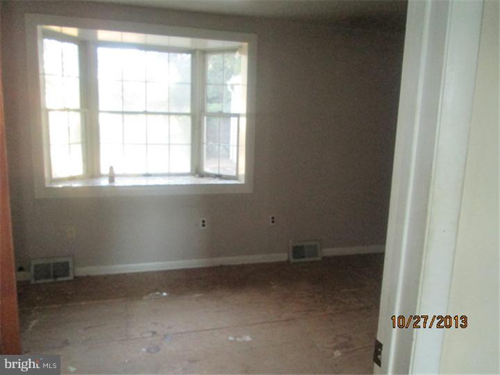 1251 Steel Road Havertown, PA 19083 - Photo 8 of 13