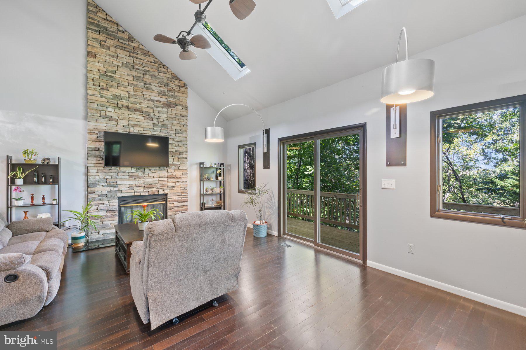 6524 Rimrock Road New Market, MD 21774 - Photo 9 of 59 Stunning floor to ceiling fireplace.