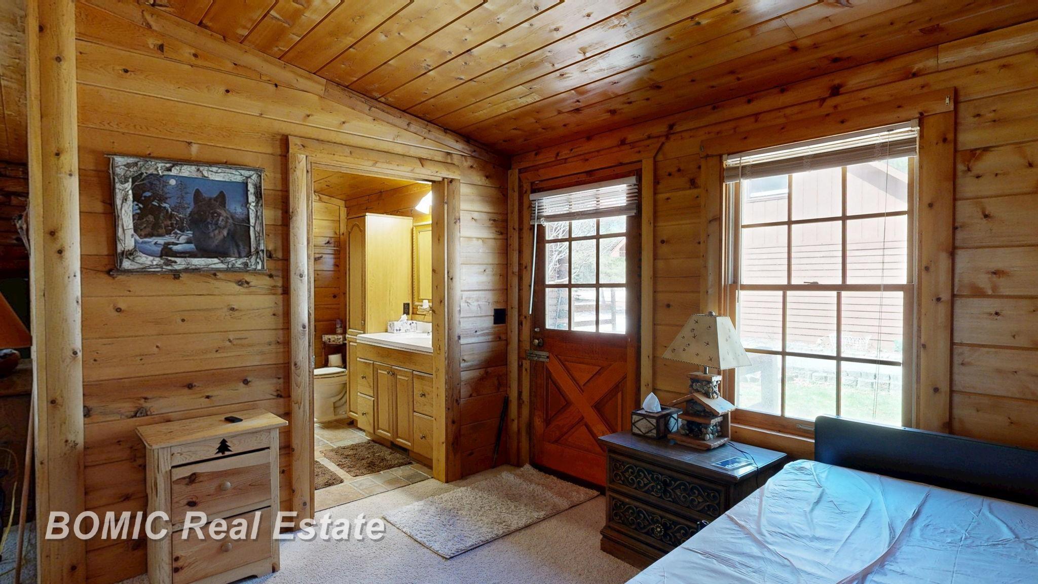 940 Wood River Road Grayling, MI 49738 - Photo 40 of 74 50174146-c8e26ee9-23cf-48eb-a63e-70f3c217ab3d.JPG