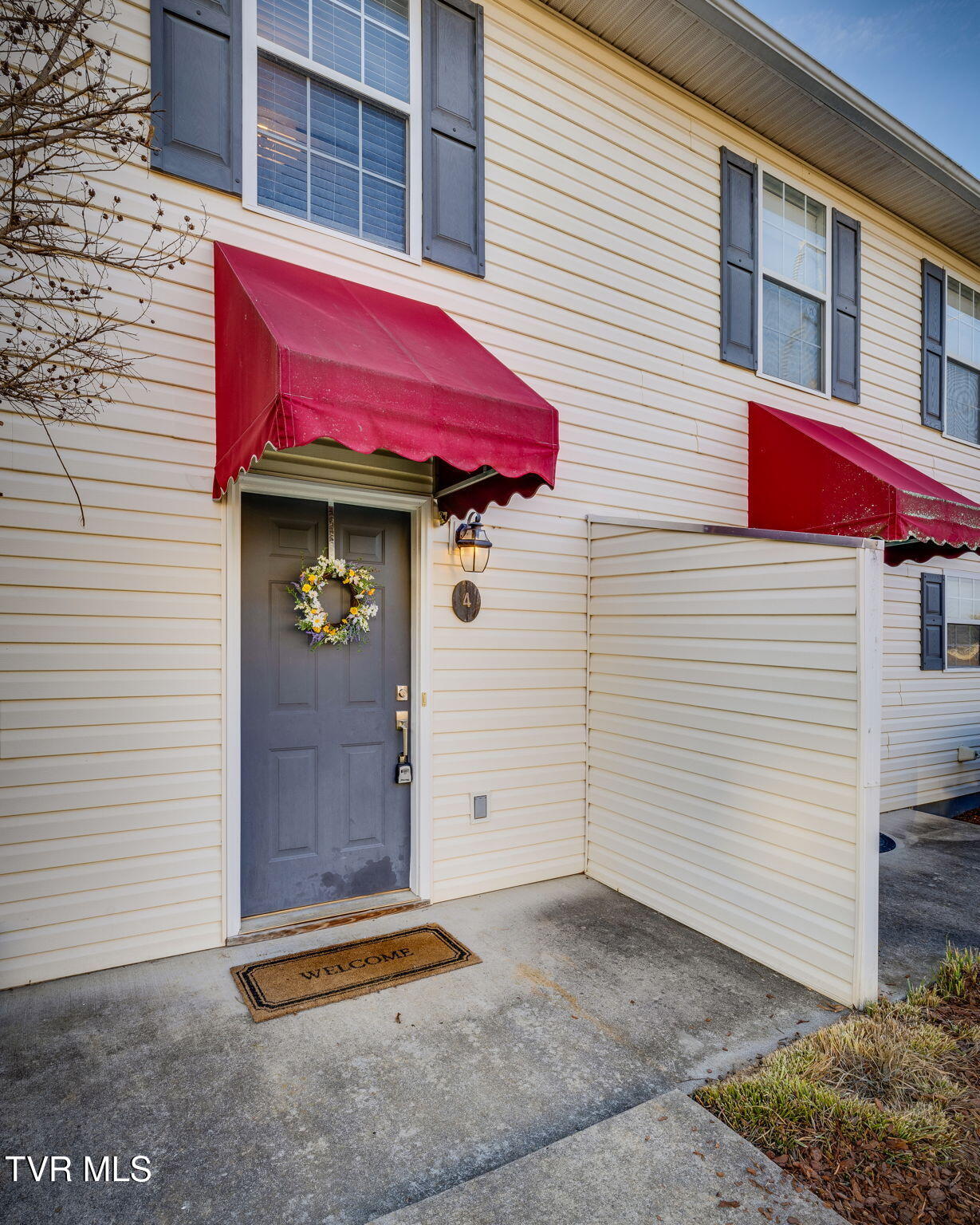 2201 Cherokee Road, Unit 4 Johnson City, TN 37604 - Photo 3 of 25 003