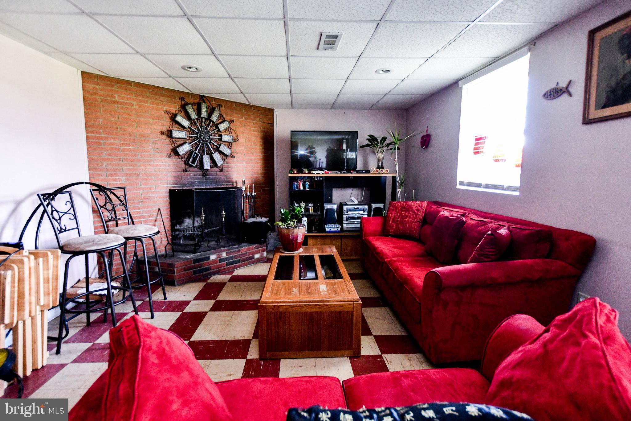 7110 Kempton Road Lanham, MD 20706 - Photo 25 of 27 Gallery Image 25