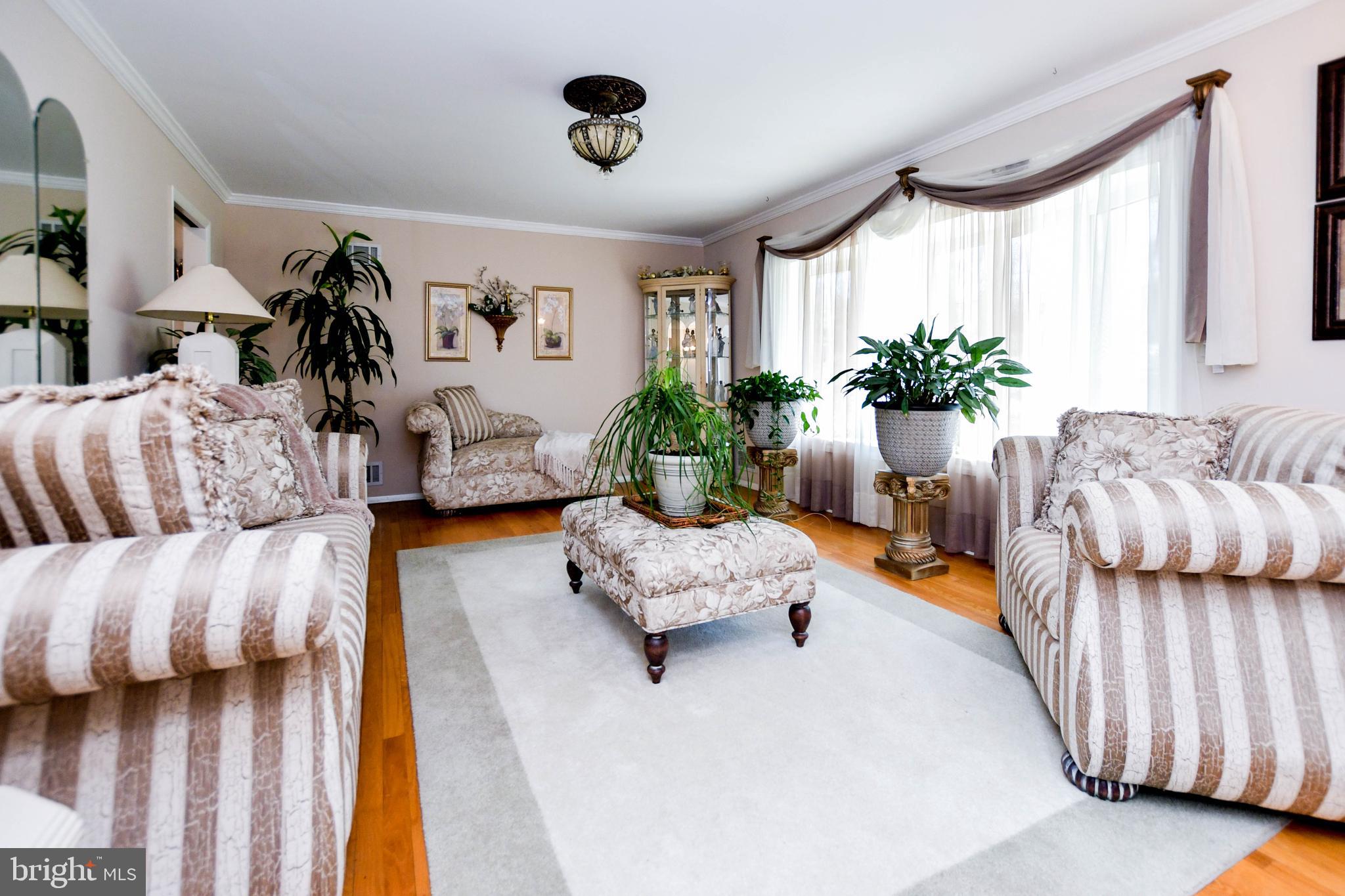 7110 Kempton Road Lanham, MD 20706 - Photo 6 of 27 Gallery Image 6