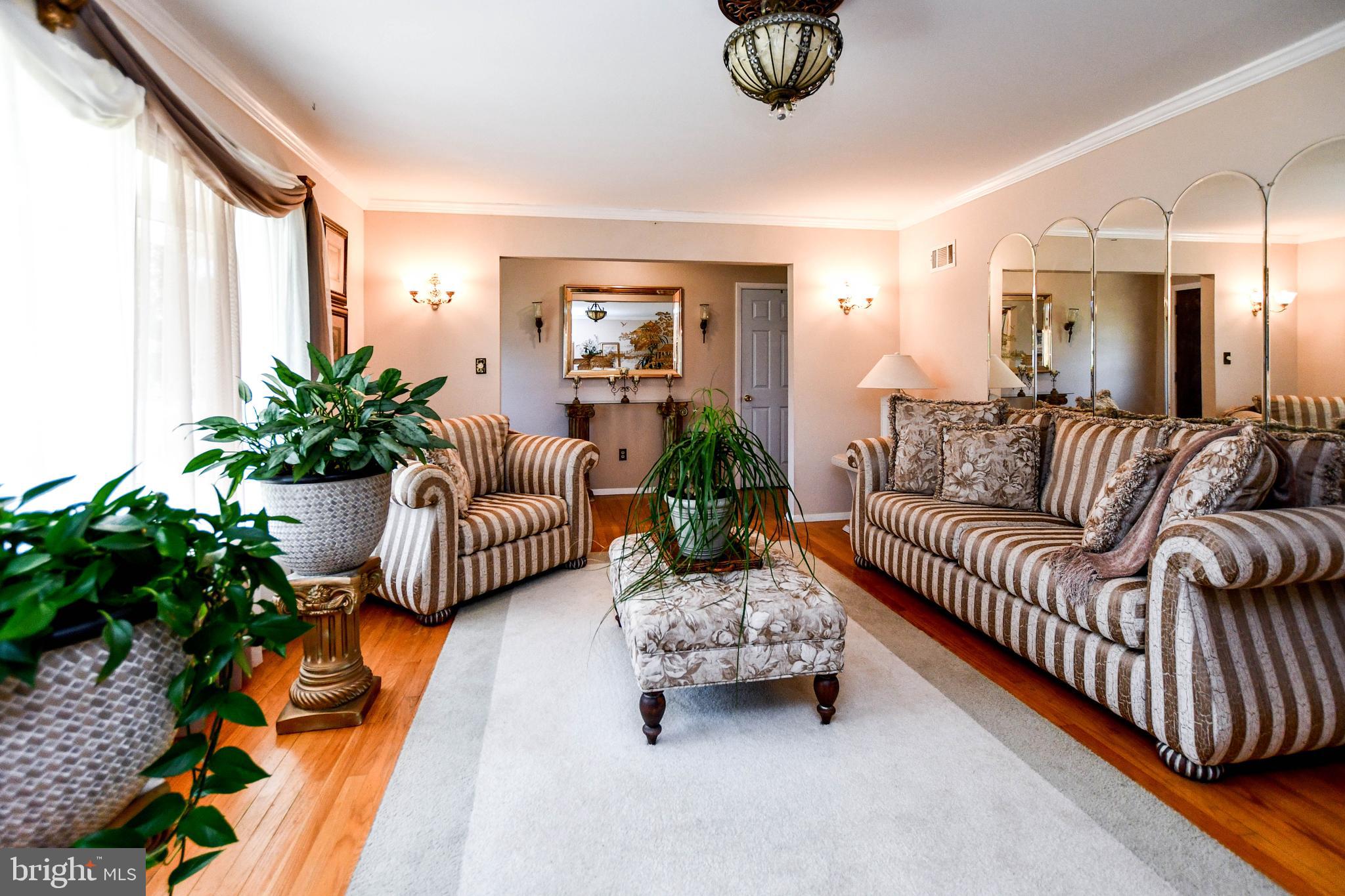 7110 Kempton Road Lanham, MD 20706 - Photo 8 of 27 Gallery Image 8