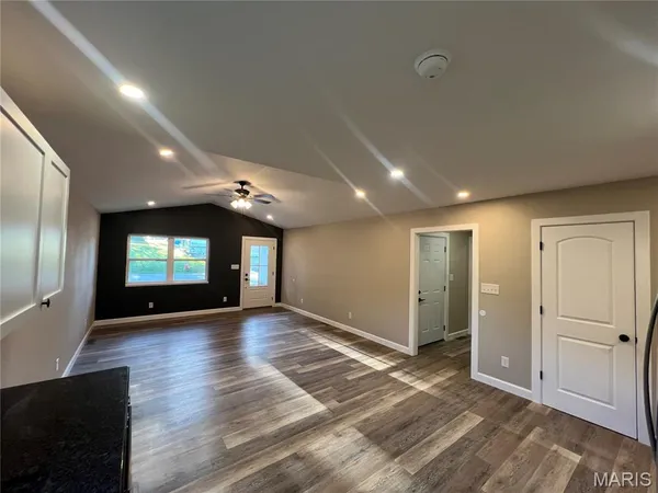 $210,000 | 614 Bryan Avenue, Paris, MO 65275