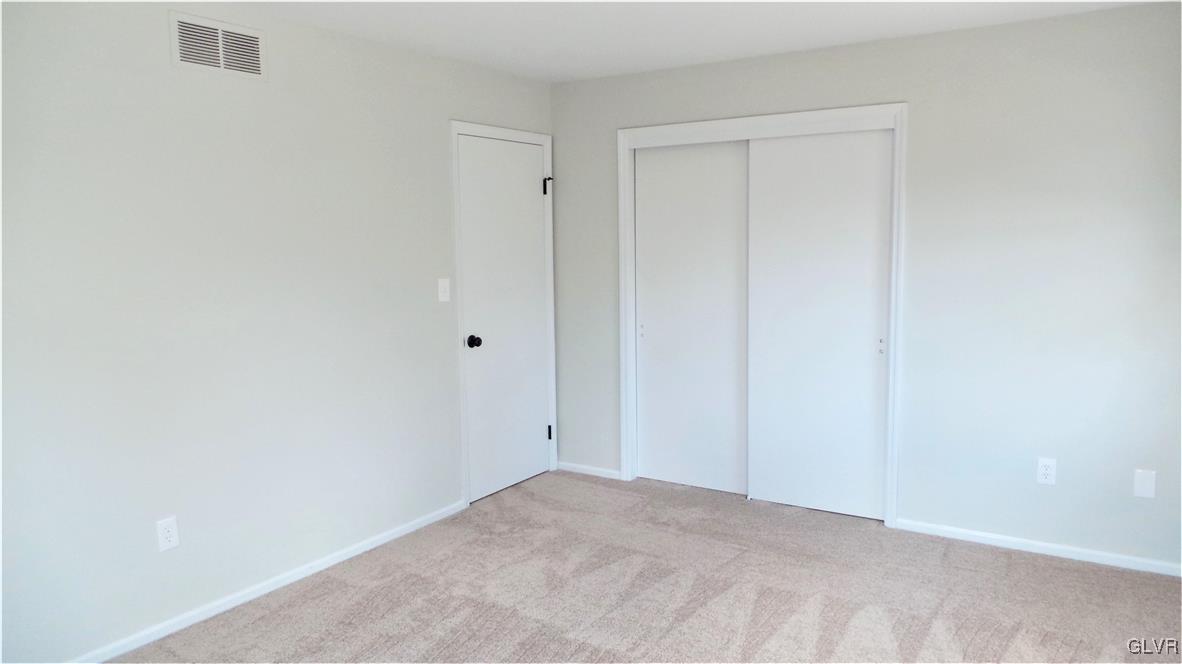 1086 Smith Gap Road Bath, PA 18014 - Photo 13 of 21 Gallery Image 13