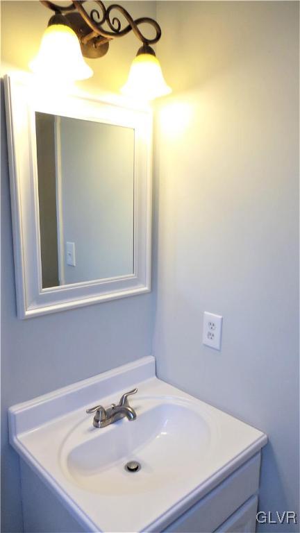 1086 Smith Gap Road Bath, PA 18014 - Photo 16 of 21 Gallery Image 16
