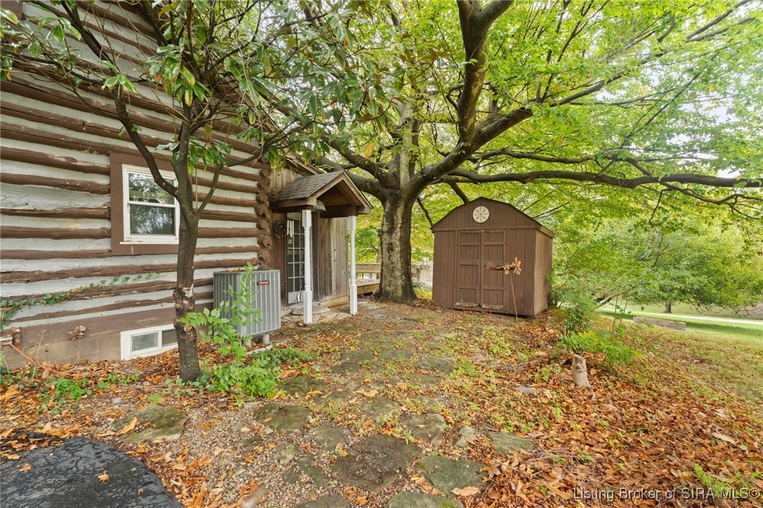 2680 Alonzo Smith Road Georgetown, IN 47122 - Photo 2 of 30