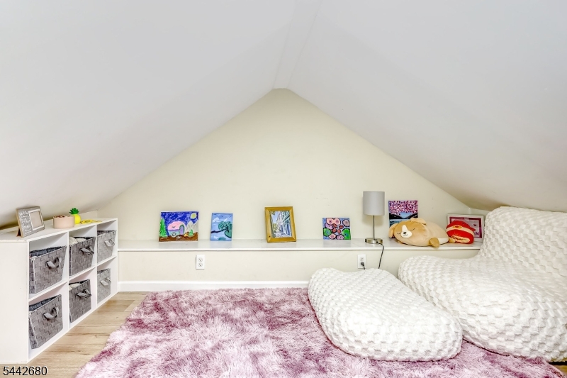 95 Balsam Road Wayne, NJ 07470 - Photo 15 of 20