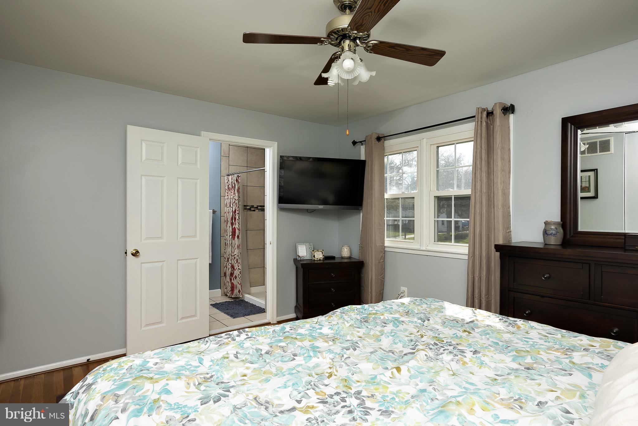 2825 Southview Road Ellicott City, MD 21042 - Photo 11 of 27 Bedroom (Master)
