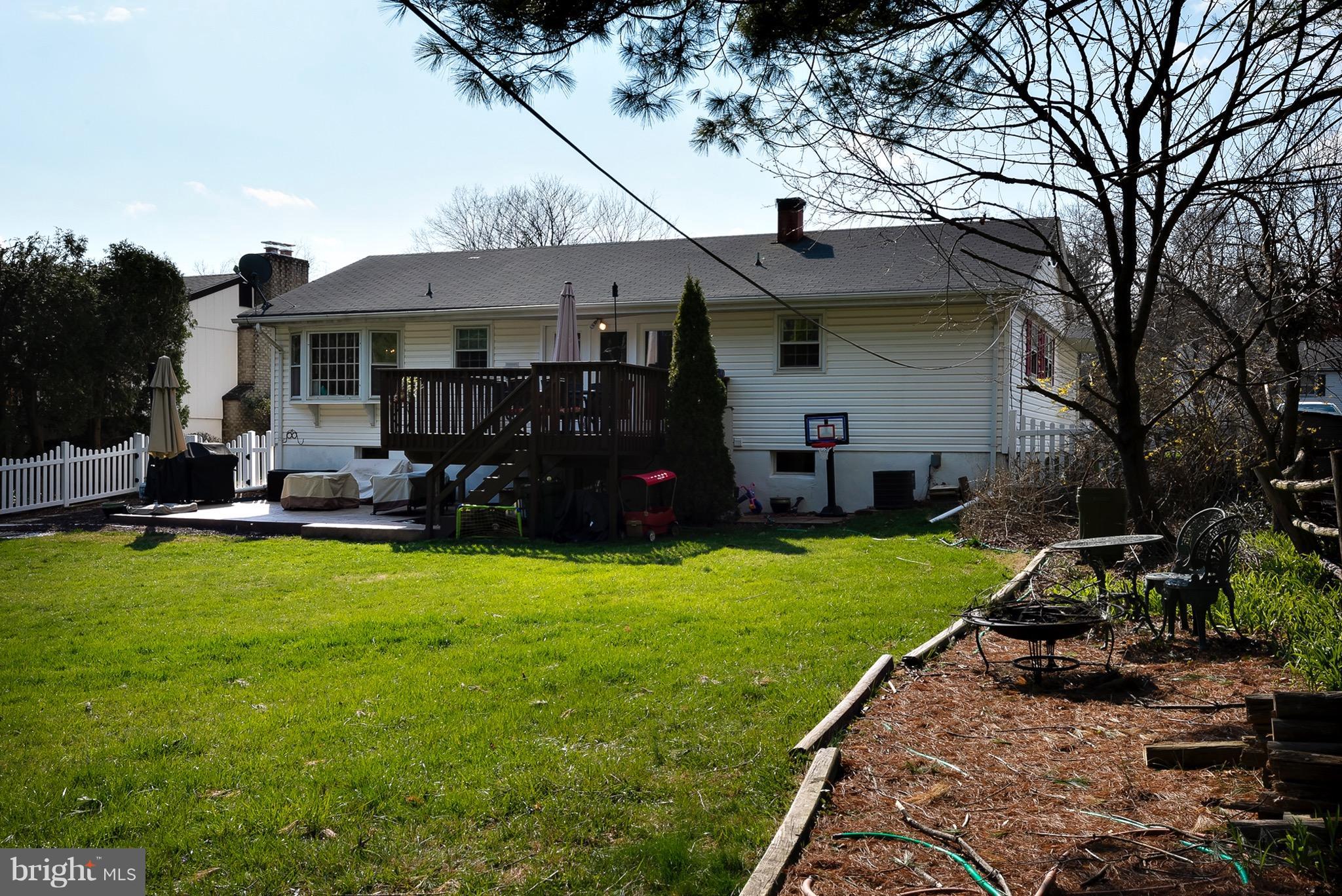 2825 Southview Road Ellicott City, MD 21042 - Photo 24 of 27 Exterior (Rear)
