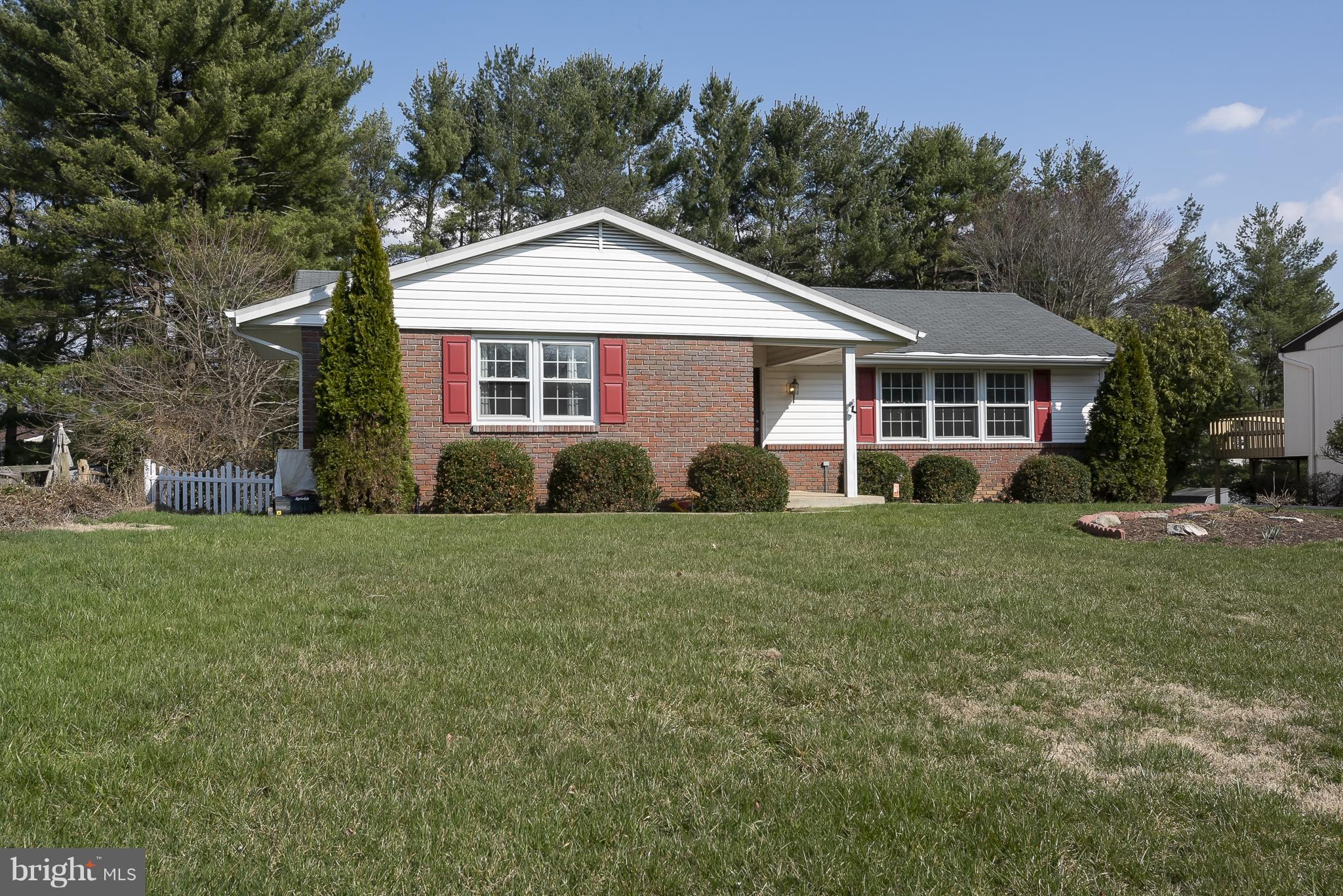 2825 Southview Road Ellicott City, MD 21042 - Photo 27 of 27 Exterior (Front)