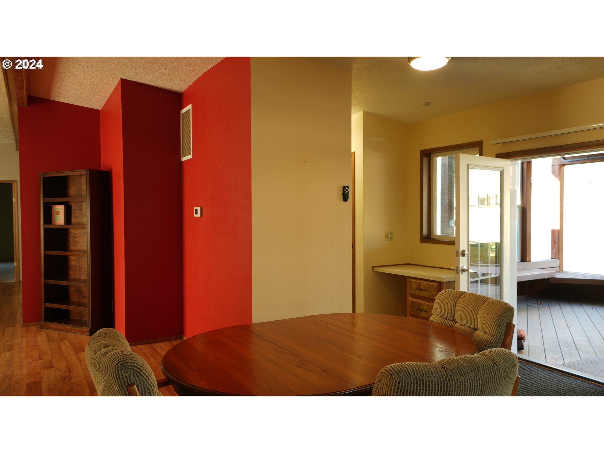 34759 Devonshire Drive Eugene, OR 97405 - Photo 14 of 44