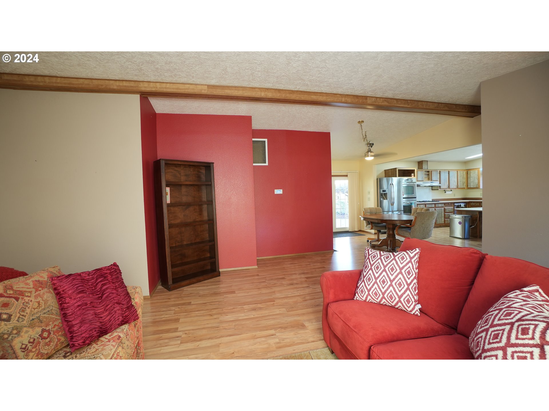 34759 Devonshire Drive Eugene, OR 97405 - Photo 21 of 44