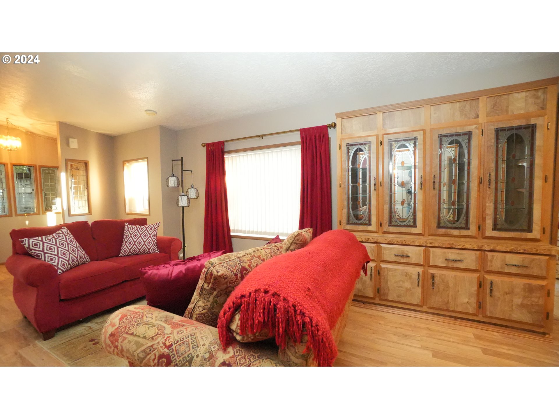 34759 Devonshire Drive Eugene, OR 97405 - Photo 24 of 44