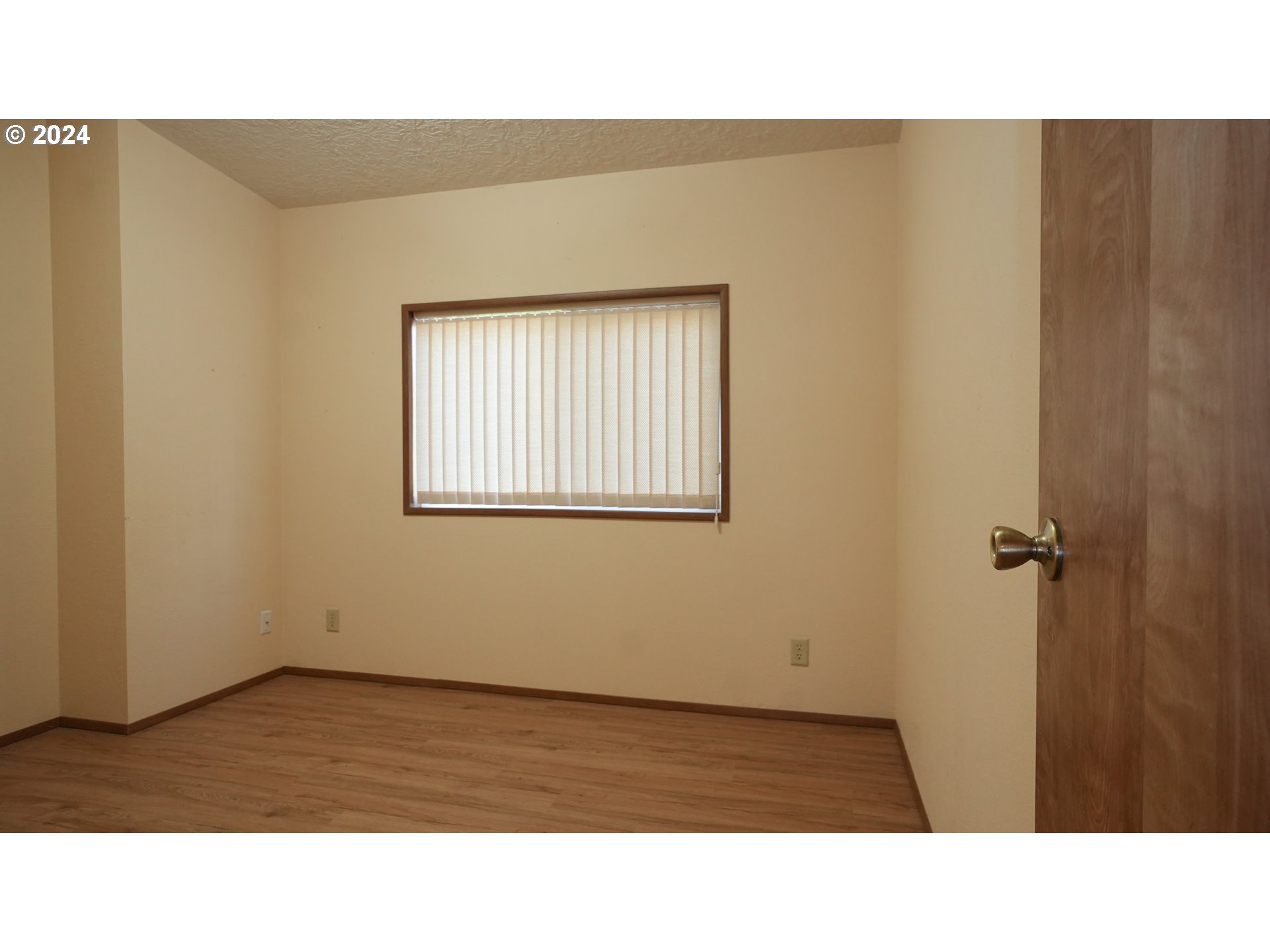 34759 Devonshire Drive Eugene, OR 97405 - Photo 40 of 44