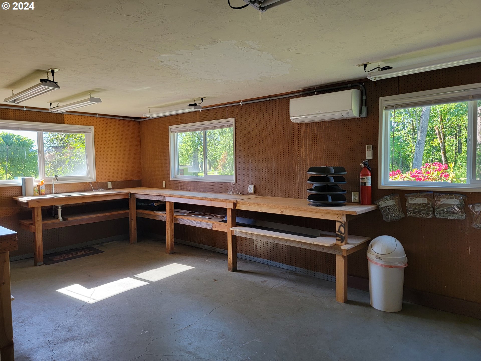 34759 Devonshire Drive Eugene, OR 97405 - Photo 42 of 44