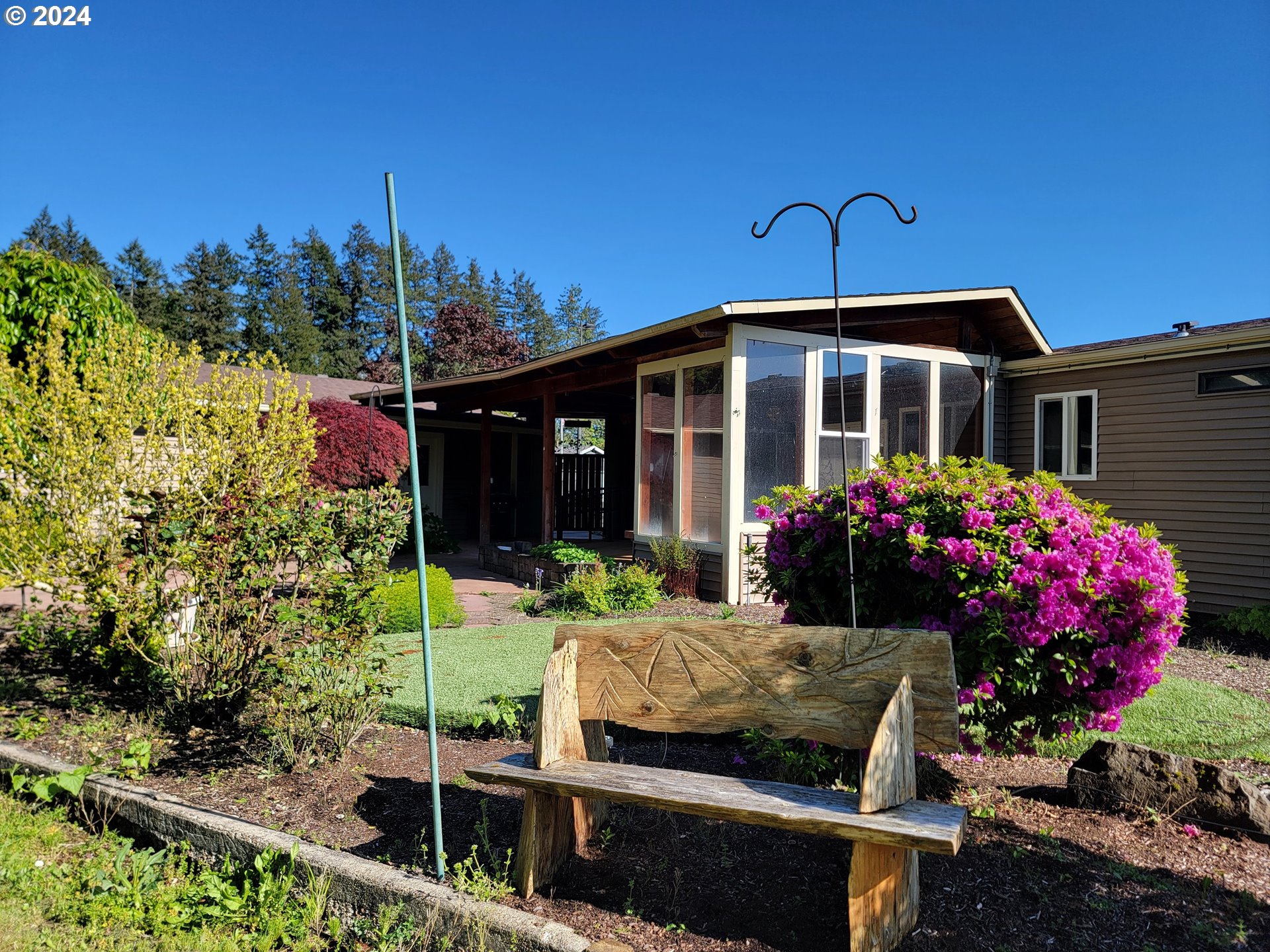 34759 Devonshire Drive Eugene, OR 97405 - Photo 6 of 44