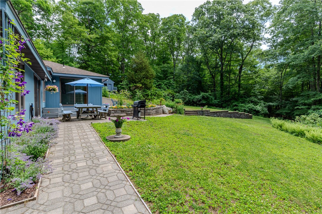140 Burlingame Road Smithfield, RI 02917 - Photo 6 of 38