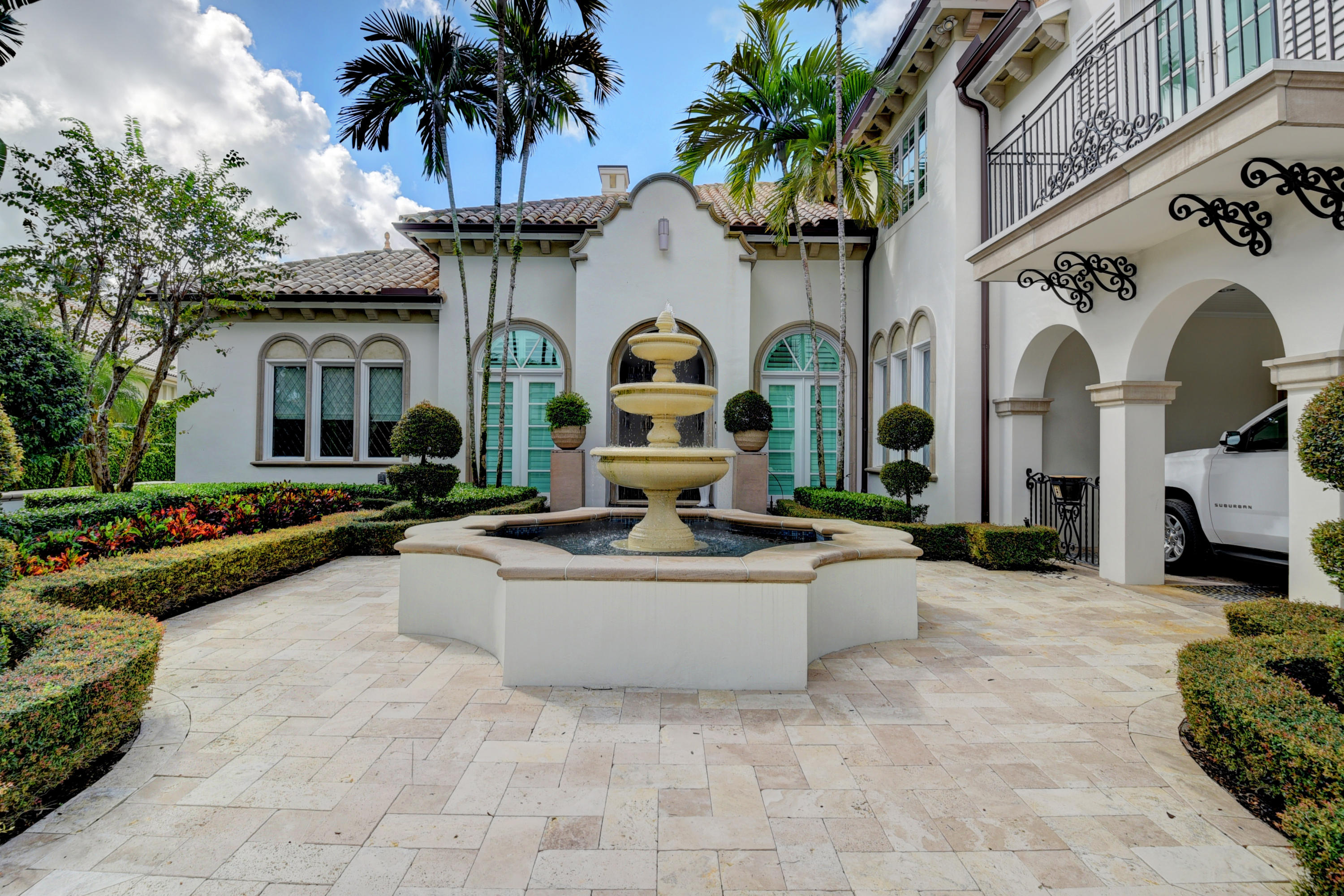 Front Entry Courtyard