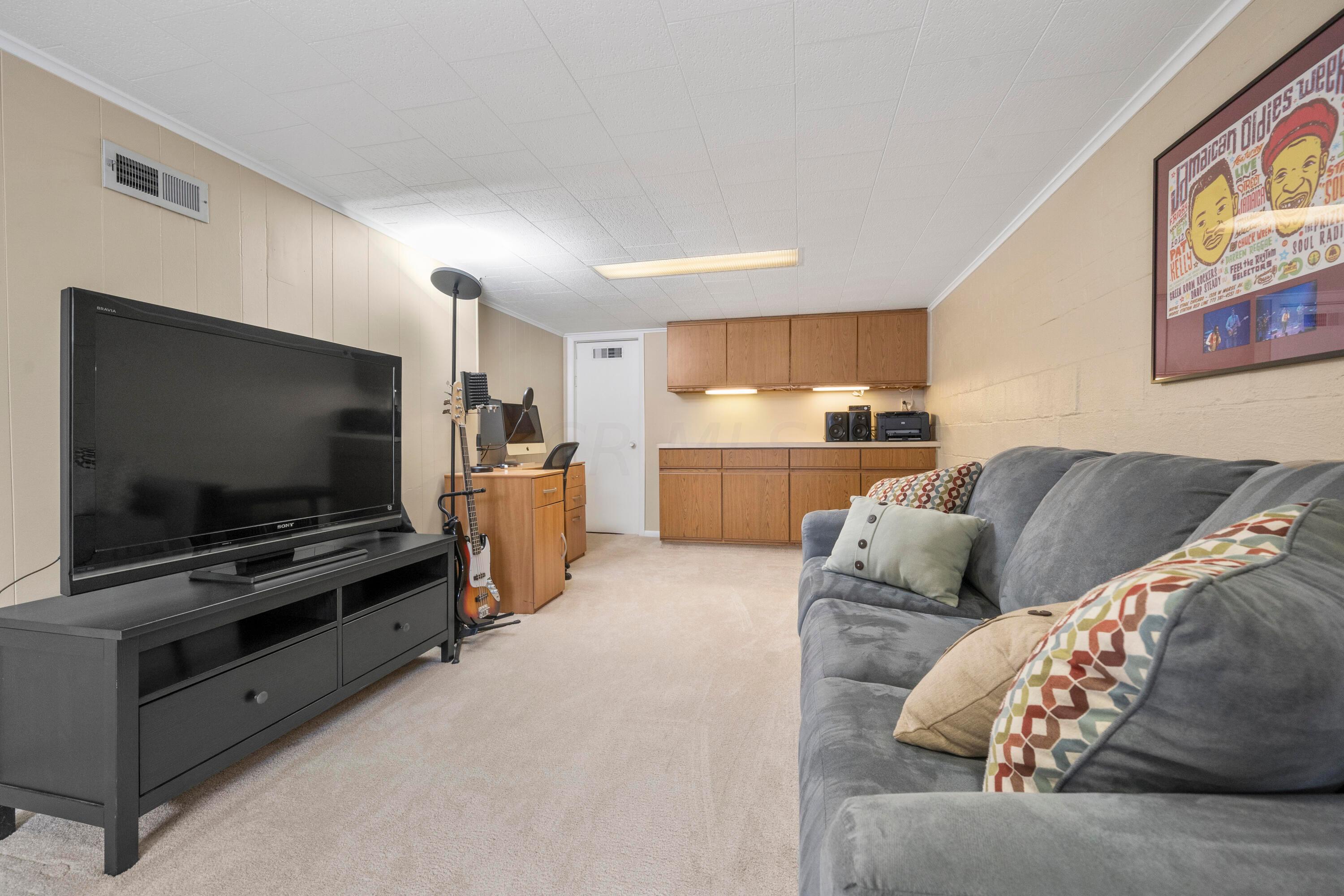 859 South Remington Road Bexley, OH 43209 - Photo 47 of 64 DSC05914
