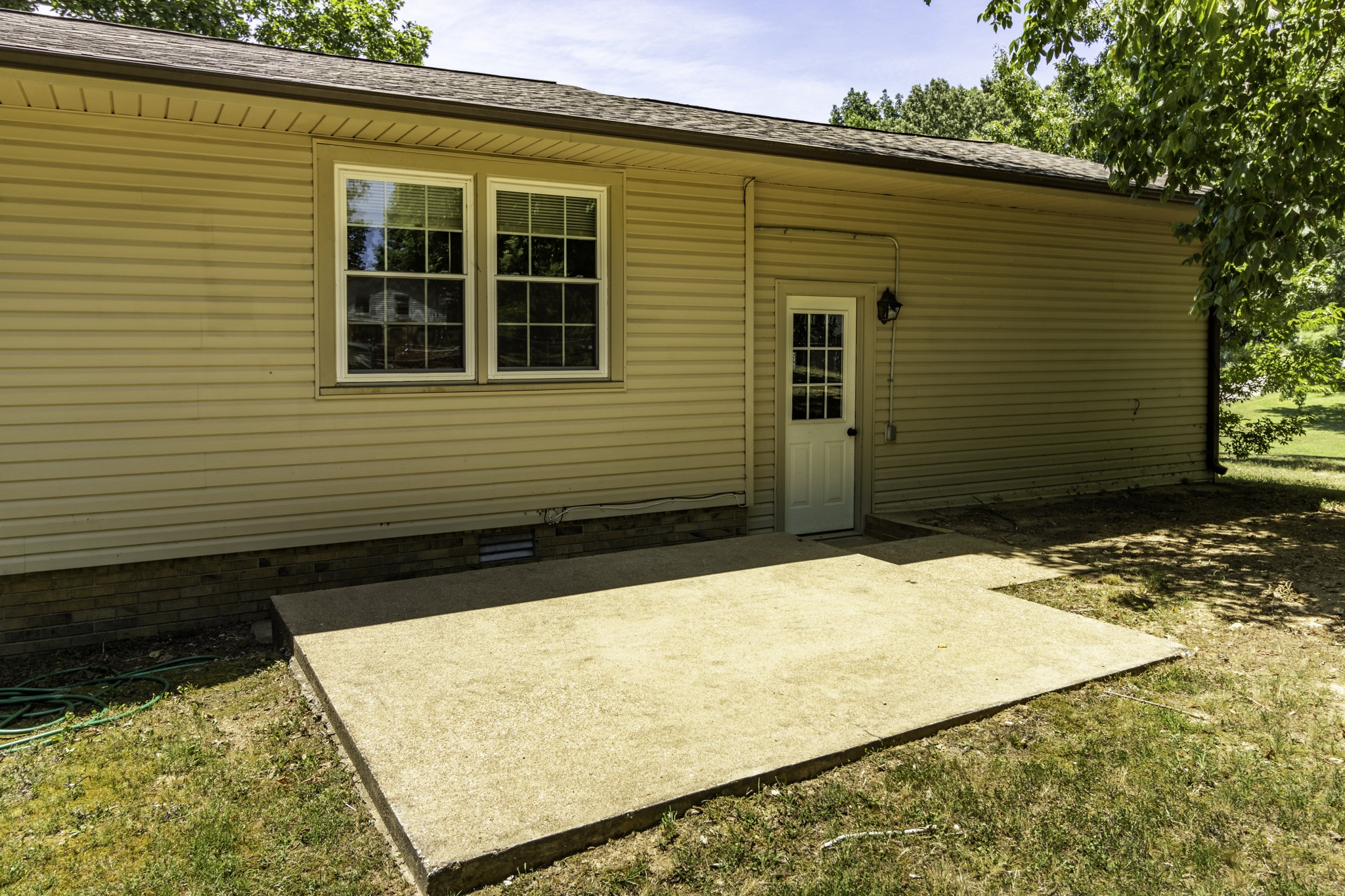 99 Beasley Road Lawrenceburg, TN 38464 - Photo 5 of 17 Gallery Image 5