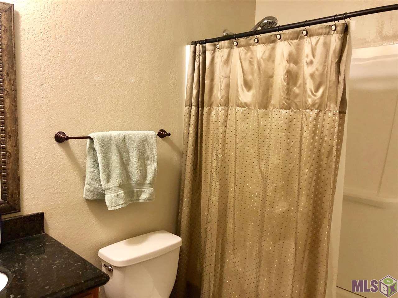 10300 West Winston Avenue, Unit 6 Baton Rouge, LA 70809 - Photo 12 of 26