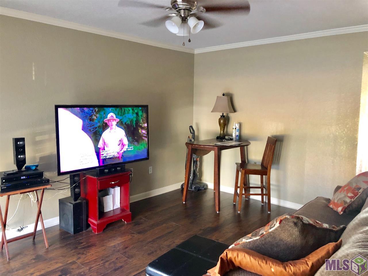 10300 West Winston Avenue, Unit 6 Baton Rouge, LA 70809 - Photo 4 of 26