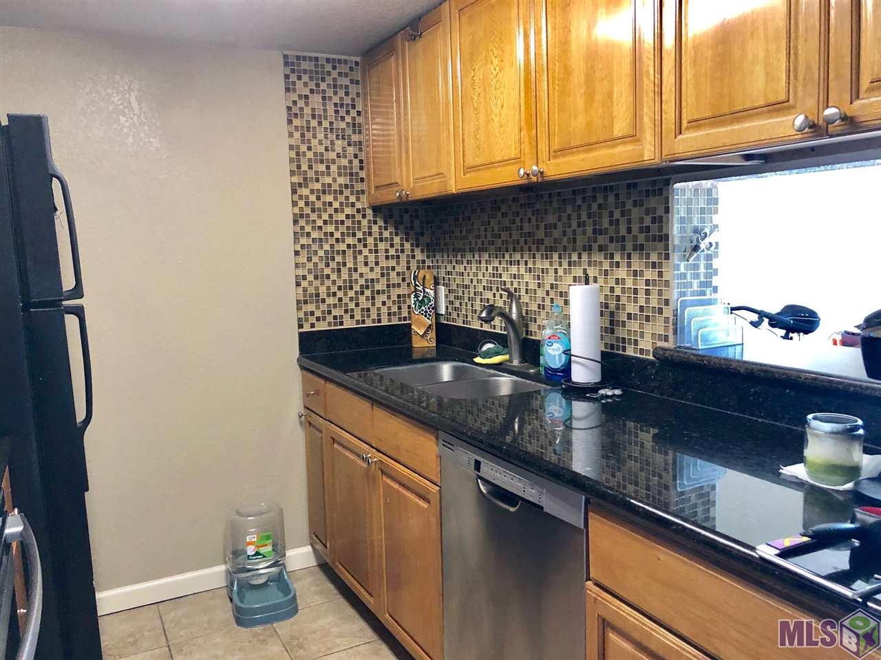 10300 West Winston Avenue, Unit 6 Baton Rouge, LA 70809 - Photo 7 of 26