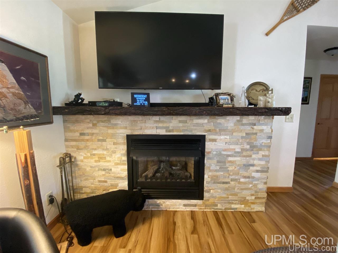 684 N Asp Road Manistique, MI 49854 - Photo 14 of 46