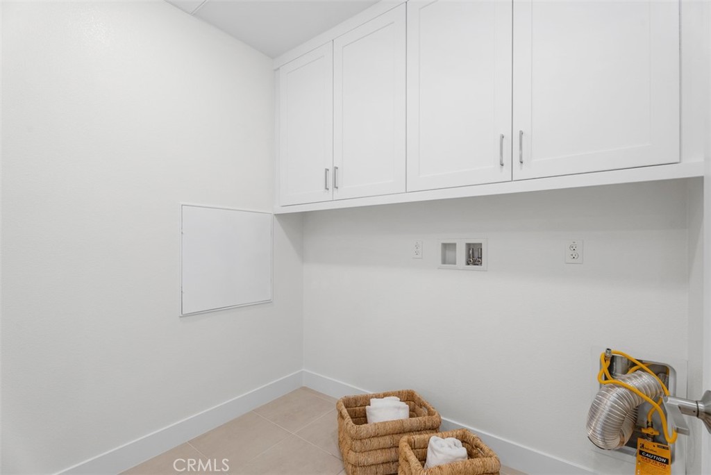 121 Bosal Irvine, CA 92618 - Photo 26 of 40