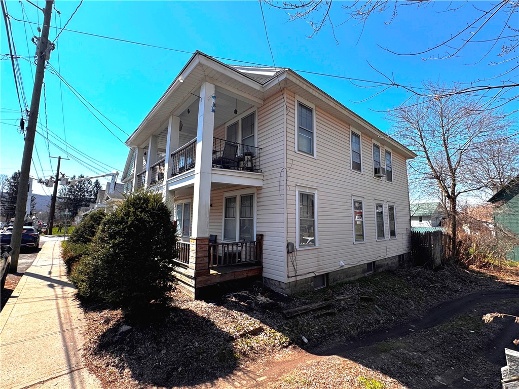2 8th Street Oneonta, NY 13820 - Photo 5 of 12