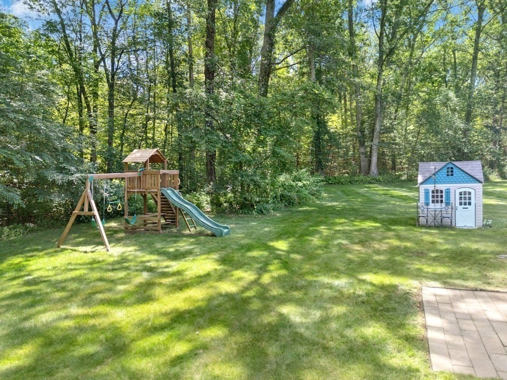 24 Juniper Brook Road Northborough, MA 01532 - Photo 29 of 33 Gallery Image 29