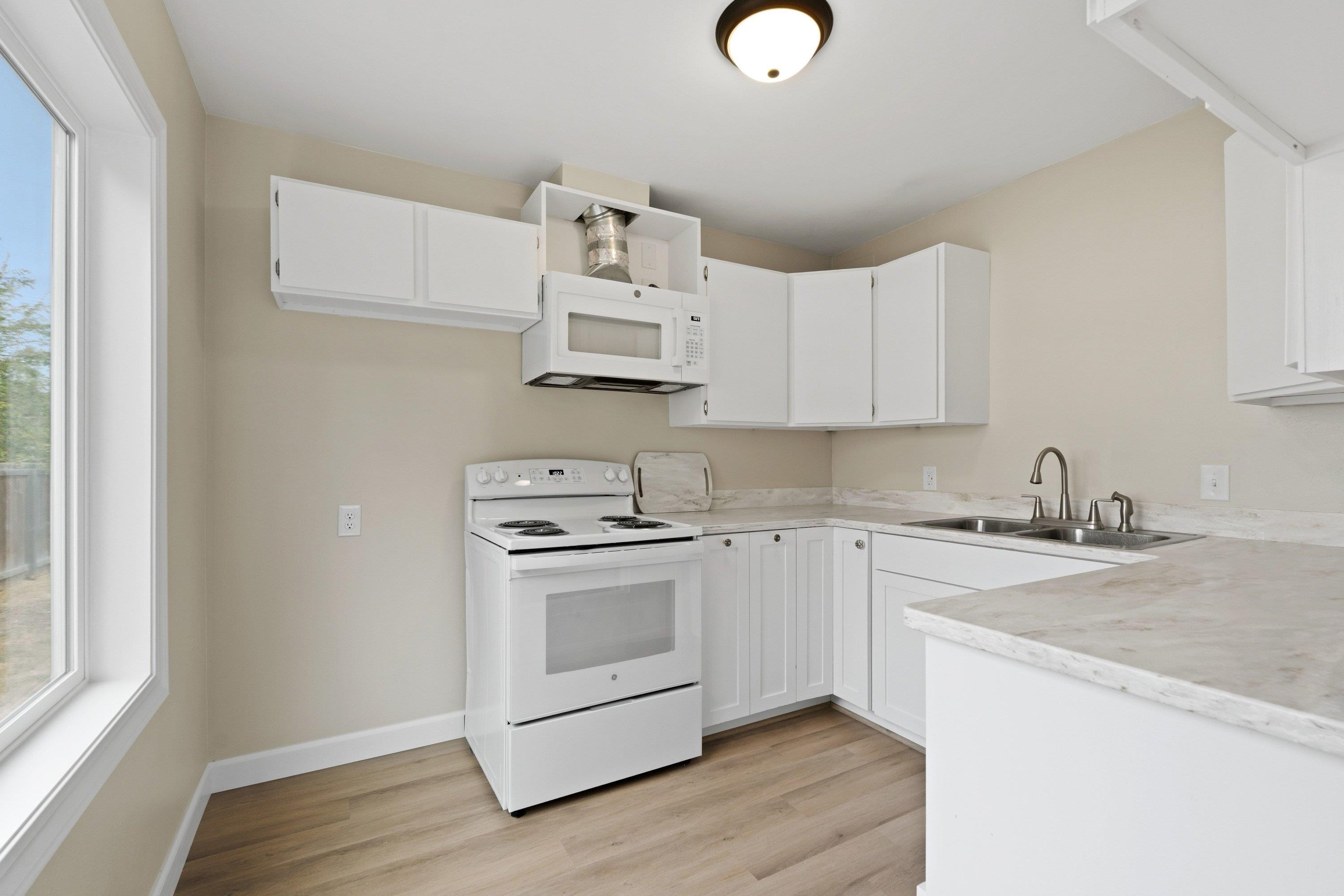 707 East Nebraska Avenue Spokane, WA 99208 - Photo 10 of 30