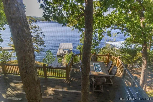 $689,900 | 2441 Mohawk Lane, Osage Beach, MO 65065