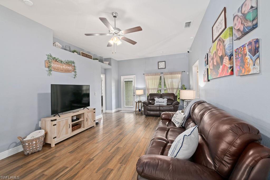 10081 Winding River Road Punta Gorda, FL 33950 - Photo 5 of 29 Gallery Image 5