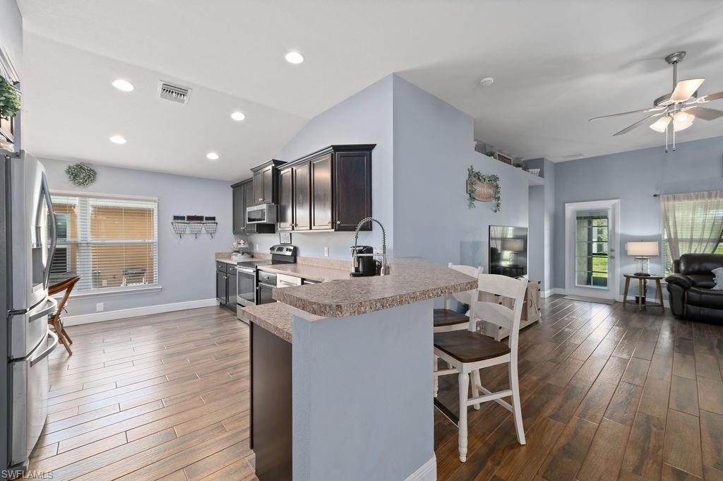 10081 Winding River Road Punta Gorda, FL 33950 - Photo 9 of 29 Gallery Image 9
