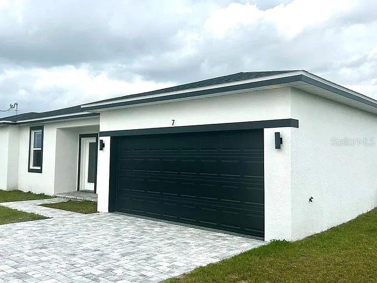 7 Walnut Run Court Ocala, FL 34480 - Photo 3 of 8