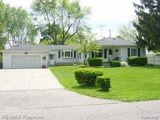 3243 Wanamaker Road Waterford, MI 48328 - Photo 1 of 1 front
