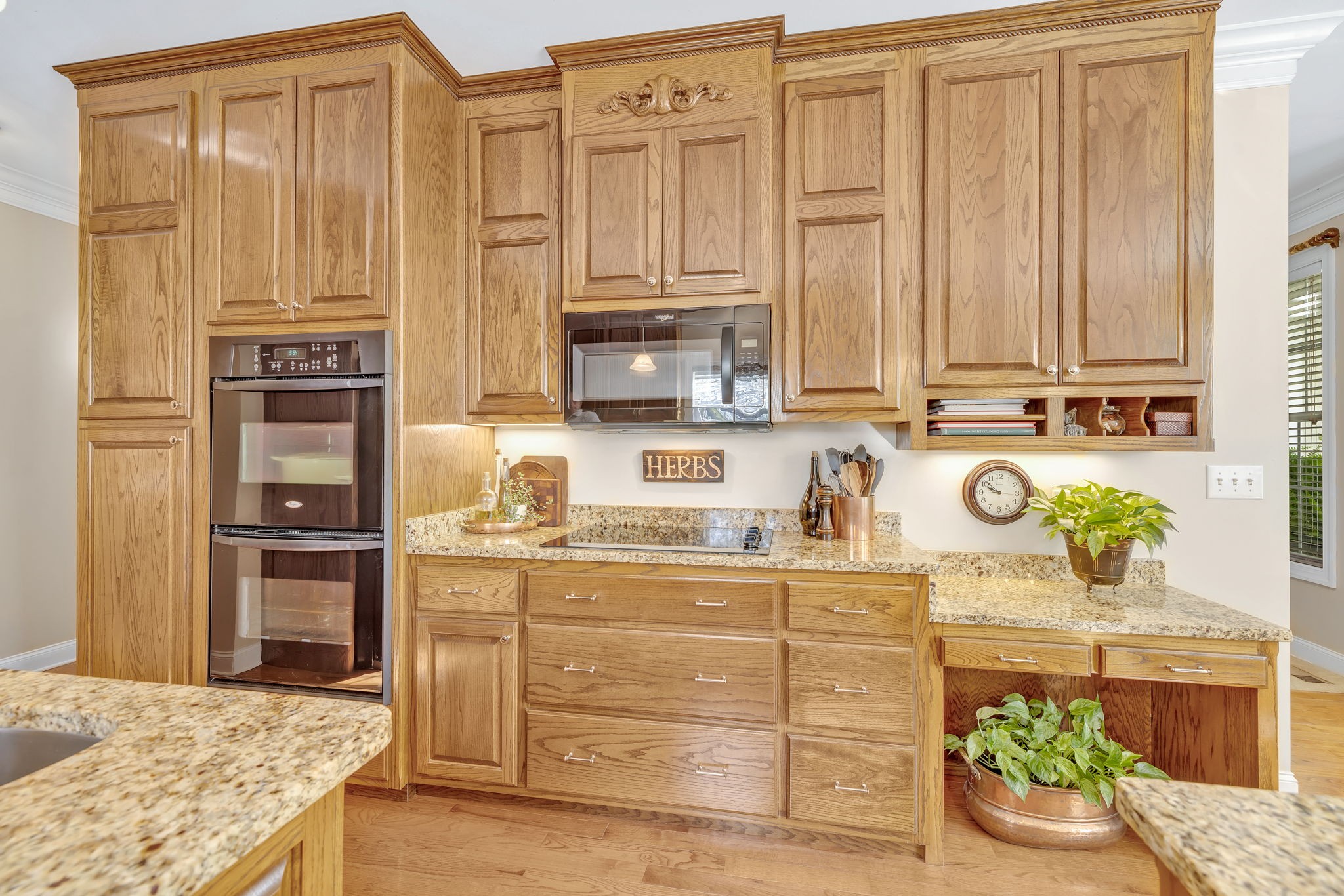 3917 Buck Matthews Road Columbia, TN 38401 - Photo 18 of 60 a kitchen with stainless steel appliances granite countertop a stove a sink and a refrigerator