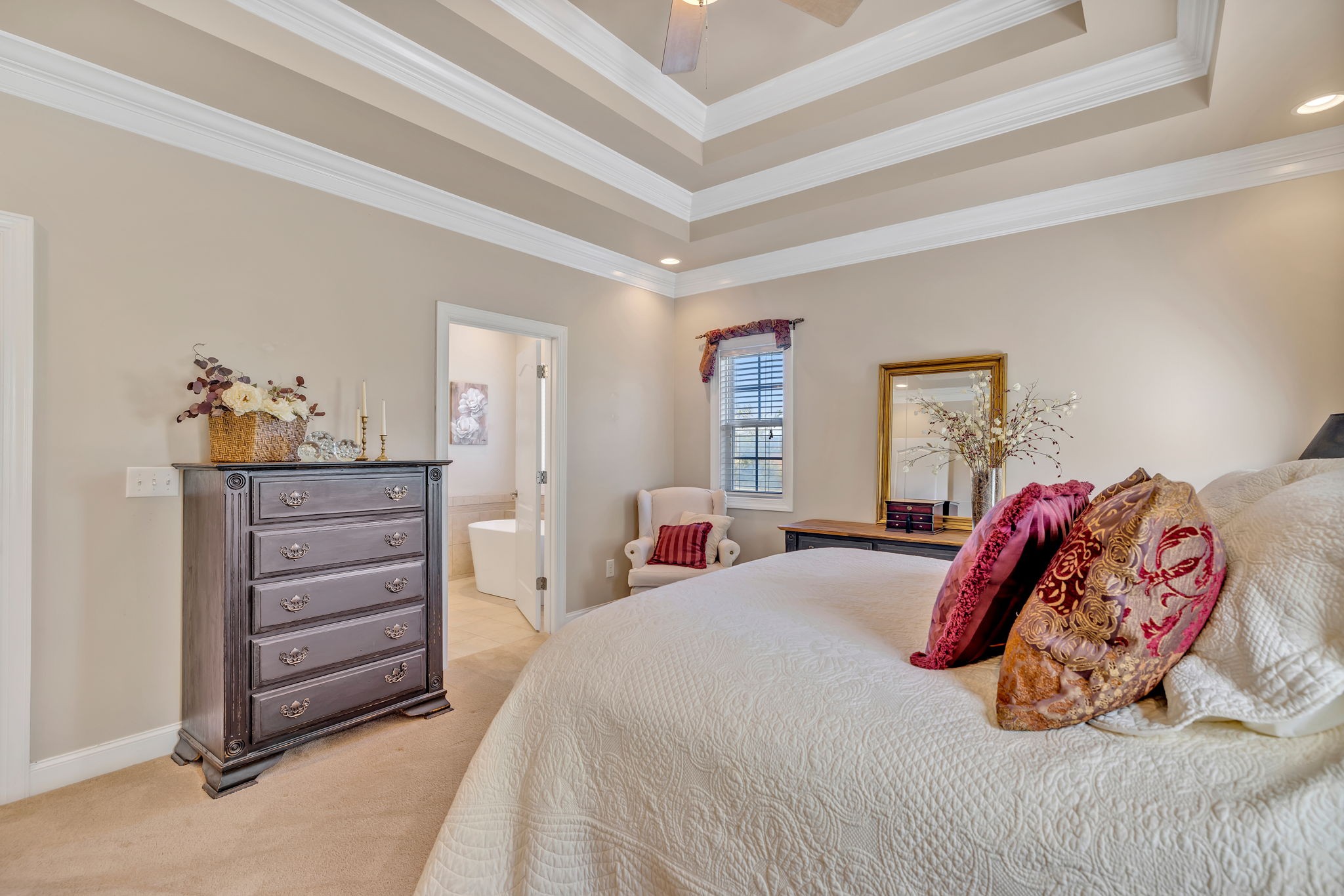 3917 Buck Matthews Road Columbia, TN 38401 - Photo 27 of 60 a bedroom with a bed and a closet