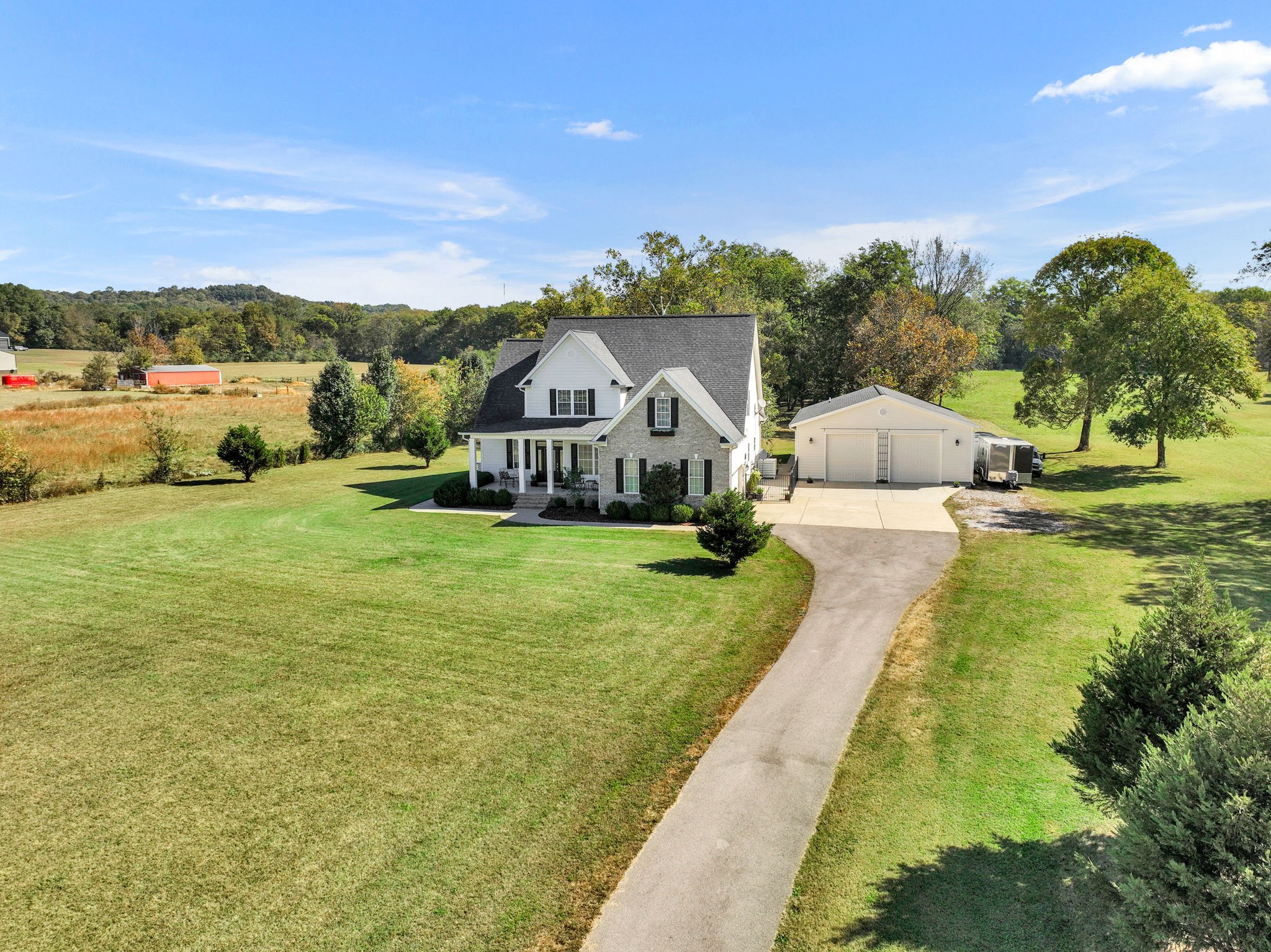 3917 Buck Matthews Road Columbia, TN 38401 - Photo 4 of 60 a view of a house with garden