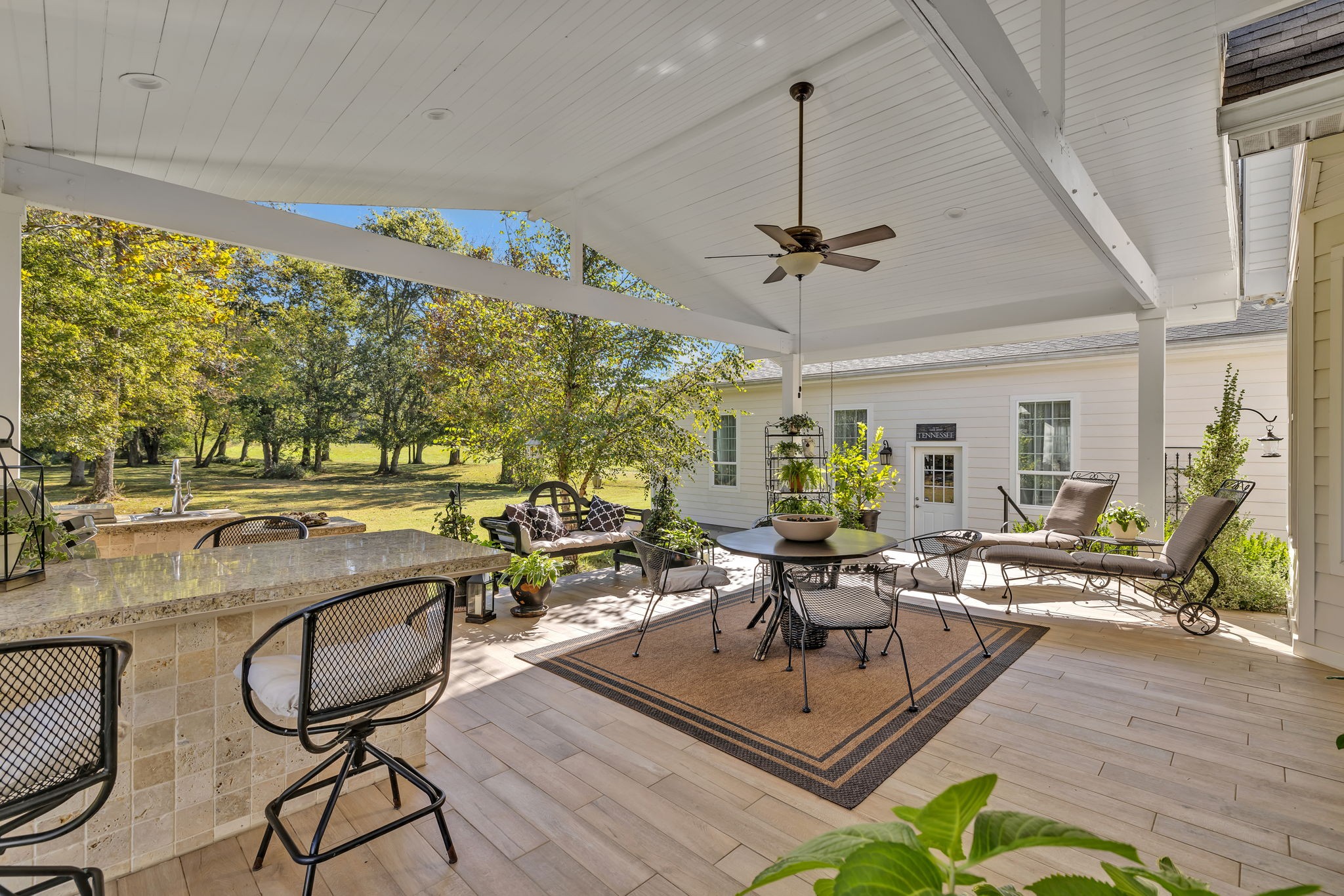 3917 Buck Matthews Road Columbia, TN 38401 - Photo 44 of 60 a living room with patio furniture and a large window