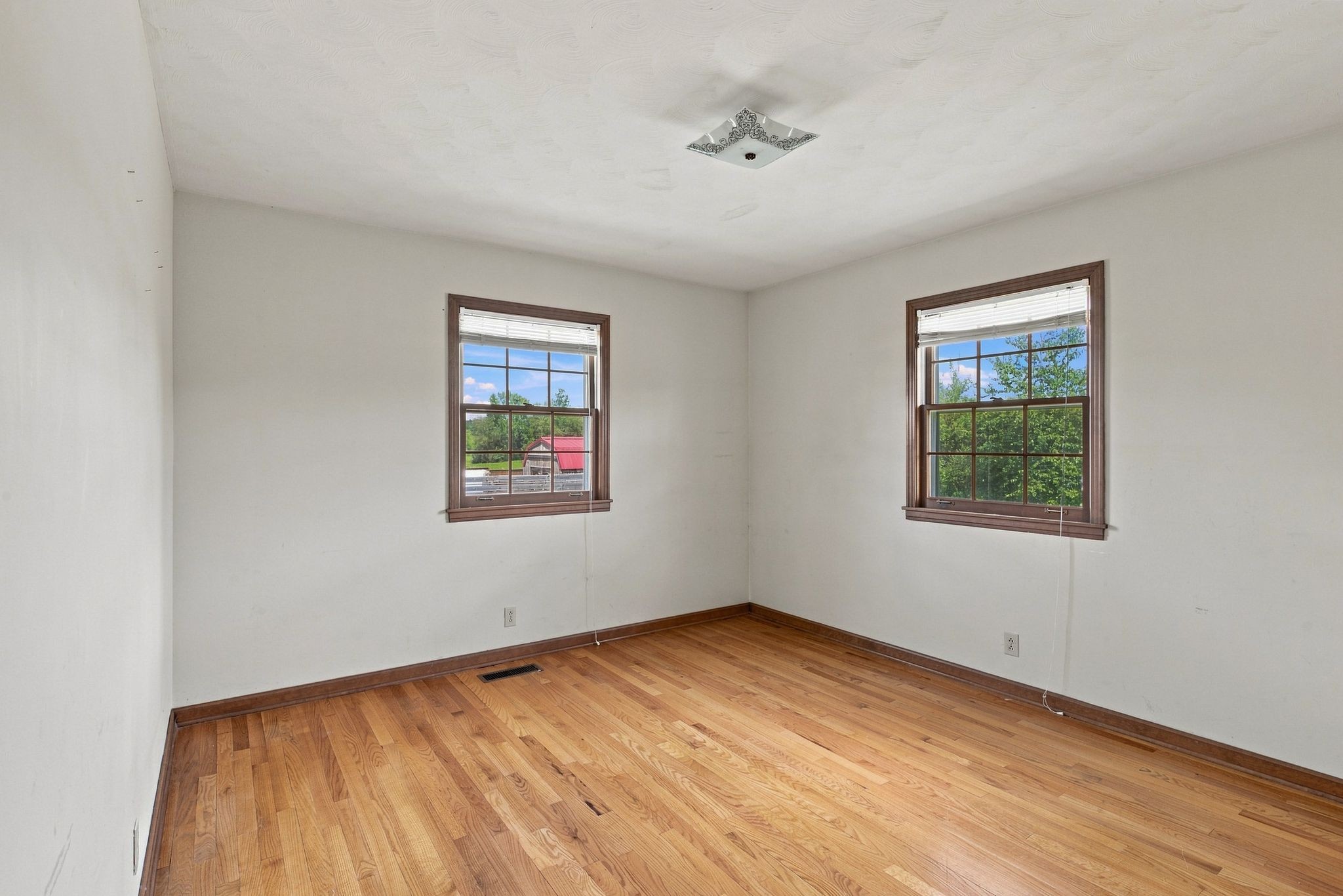 208 Scattersville Road Portland, TN 37148 - Photo 17 of 25 Gallery Image 17
