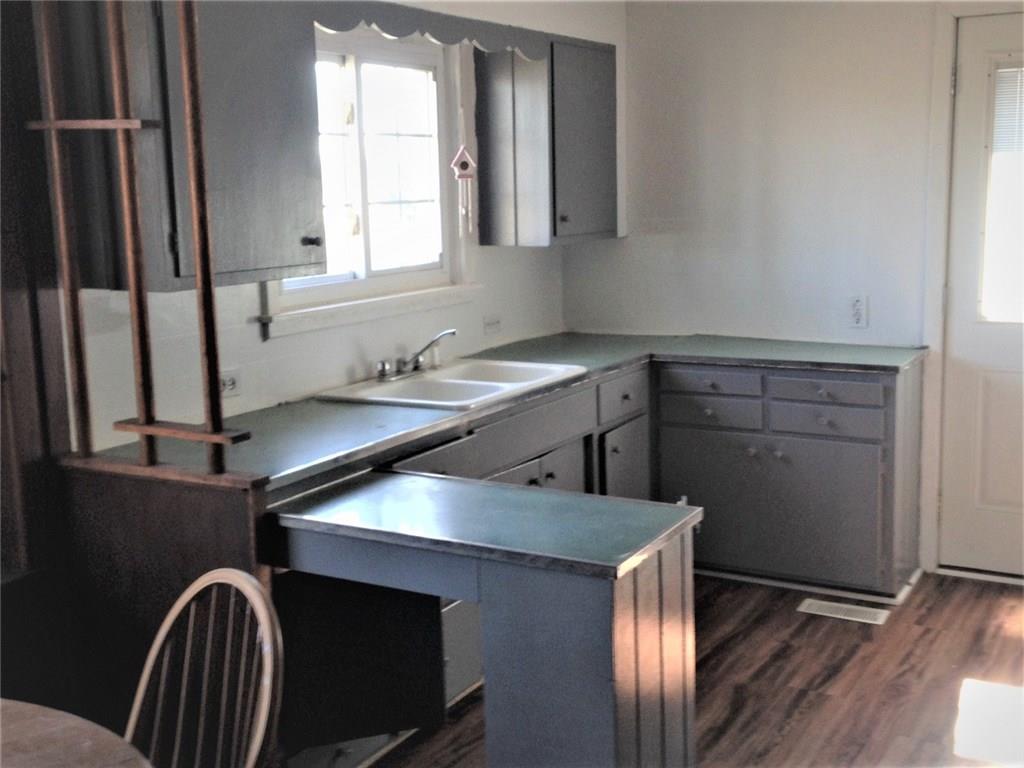 6704 South Jonesville Road Columbus, IN 47201 - Photo 4 of 6 Gallery Image 4