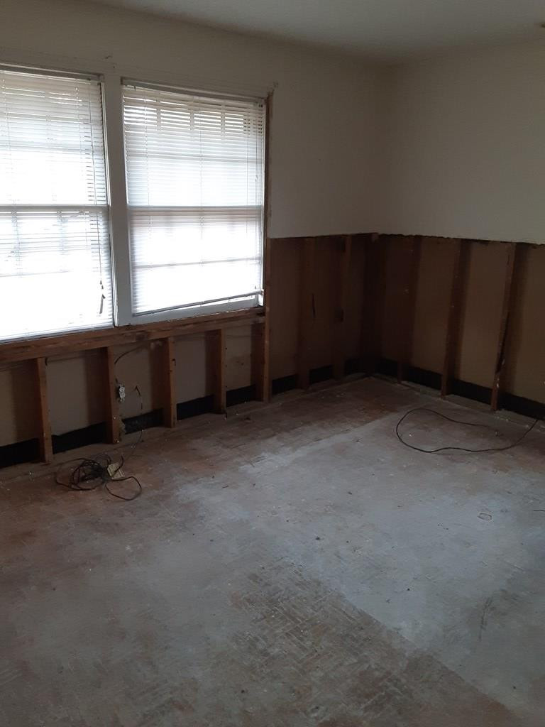 422 Vining Street Sumter, SC 29150 - Photo 5 of 12 Gallery Image 5